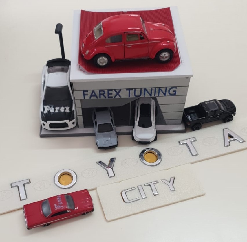 Toyota Boşluklu Büyük Boy ve City Krom Bagaj Yazısı